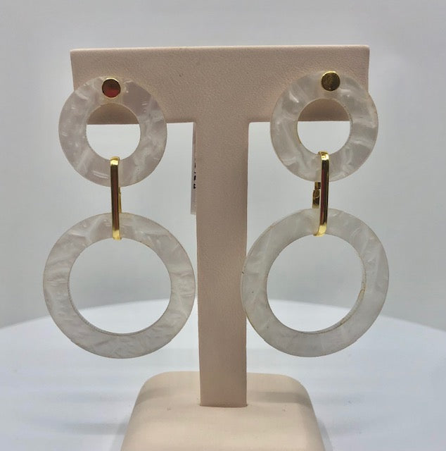 Poppy White Shell Earrings