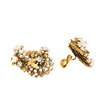 Load image into Gallery viewer, Miriam Haskell Pearl Earrings
